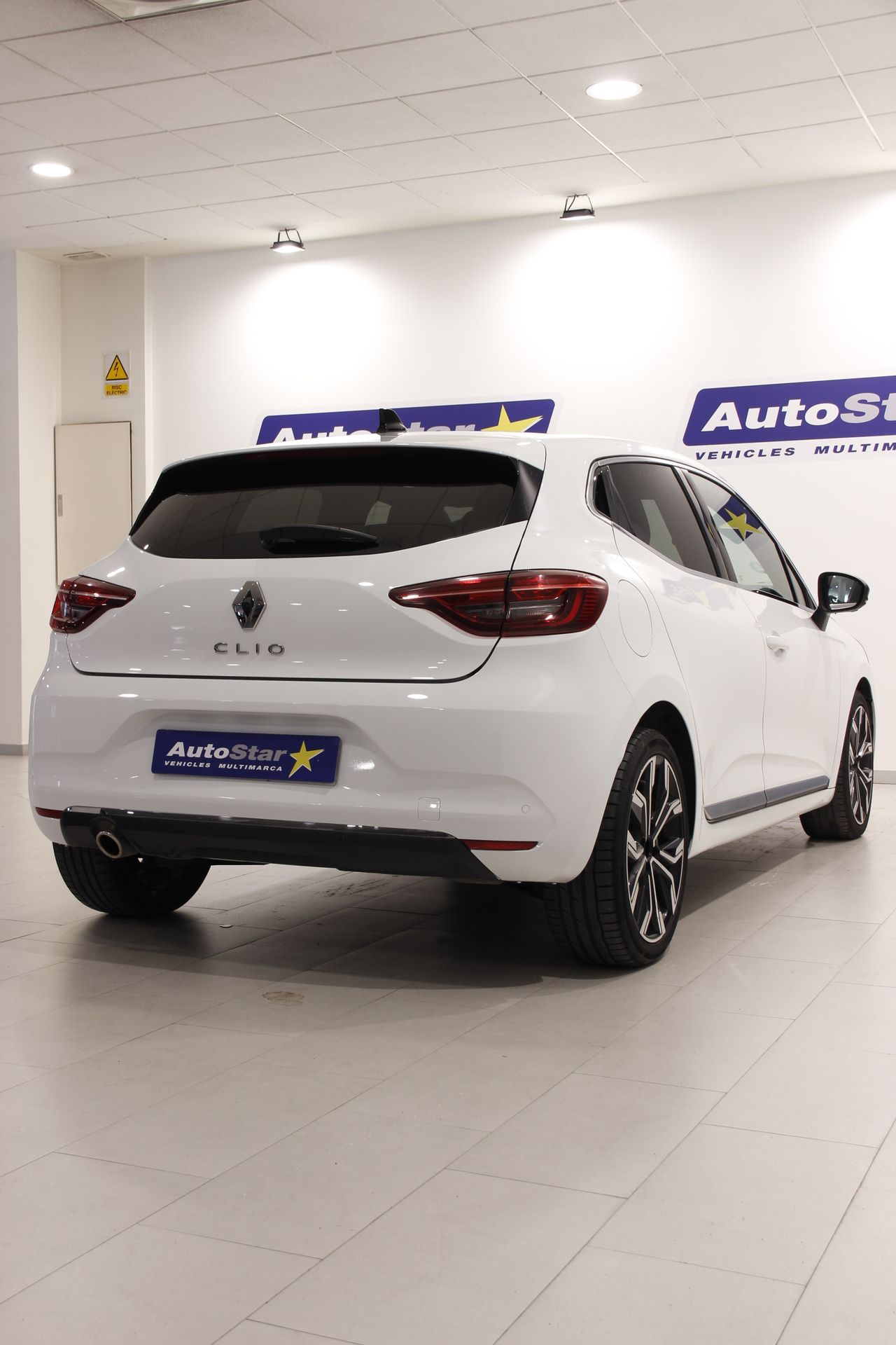 Renault Clio Techno TCe 103 kW (140 CV) - Foto 8