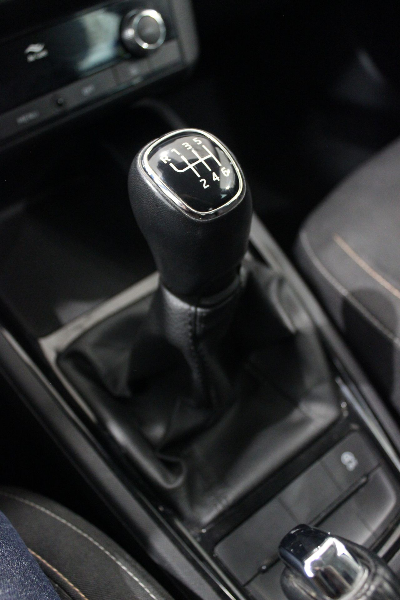 Skoda Kamiq Selection 1.5 TSI 110 kW (150 CV) DSG - Foto 17