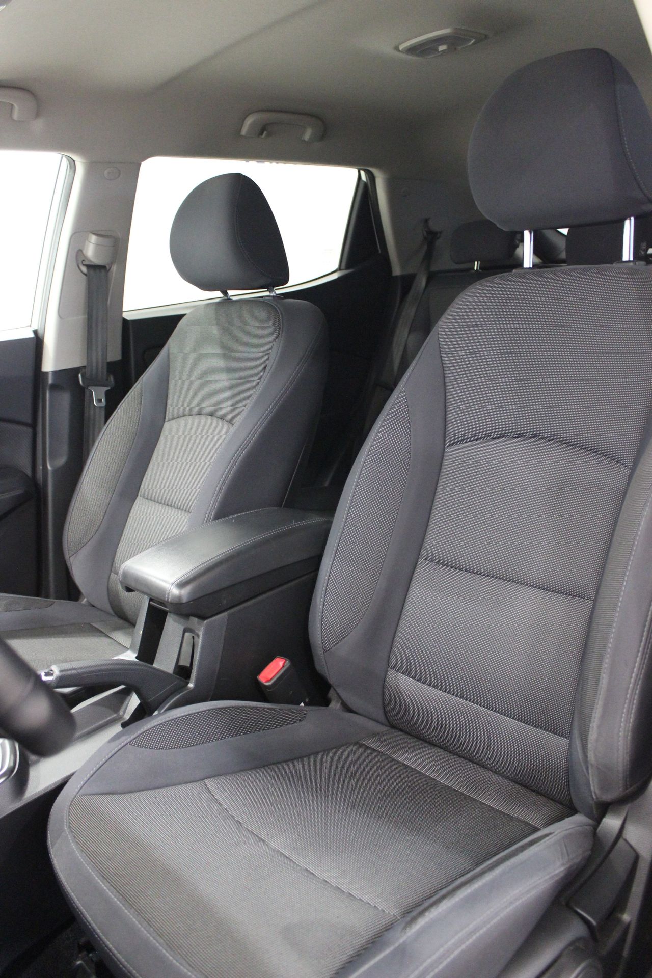 SsangYong Tivoli G12T 4x2 Urban Plus - Foto 23