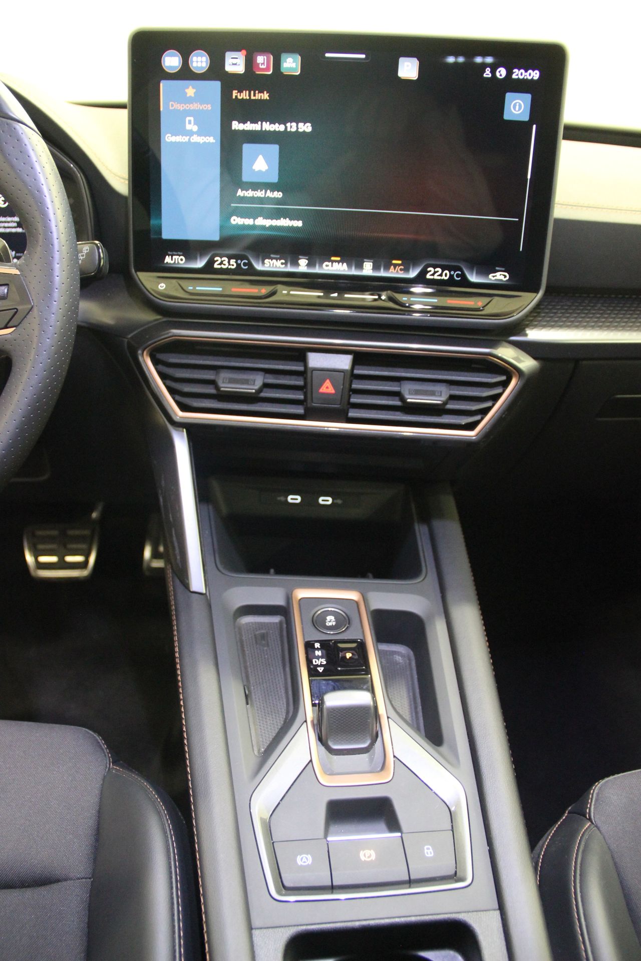 Cupra León 5p 1.5 eTSI 110 kW (150 CV) DSG - Foto 19