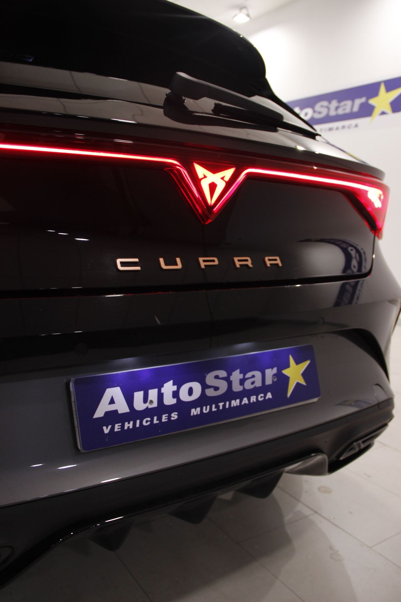 Cupra León 5p 1.5 eTSI 110 kW (150 CV) DSG - Foto 11