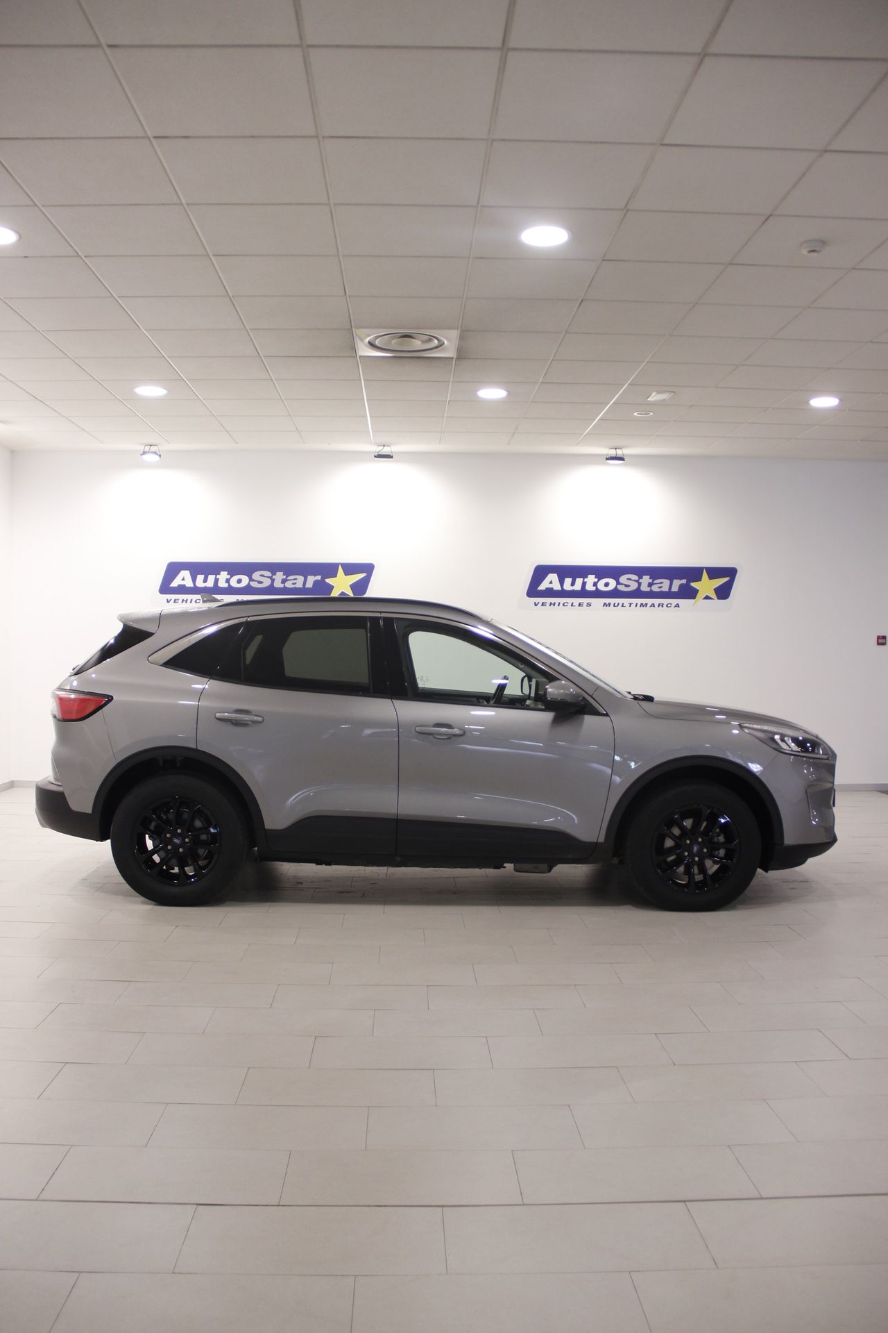 Ford Kuga TITANIUM 1.5 PHEV AUTO - Foto 11