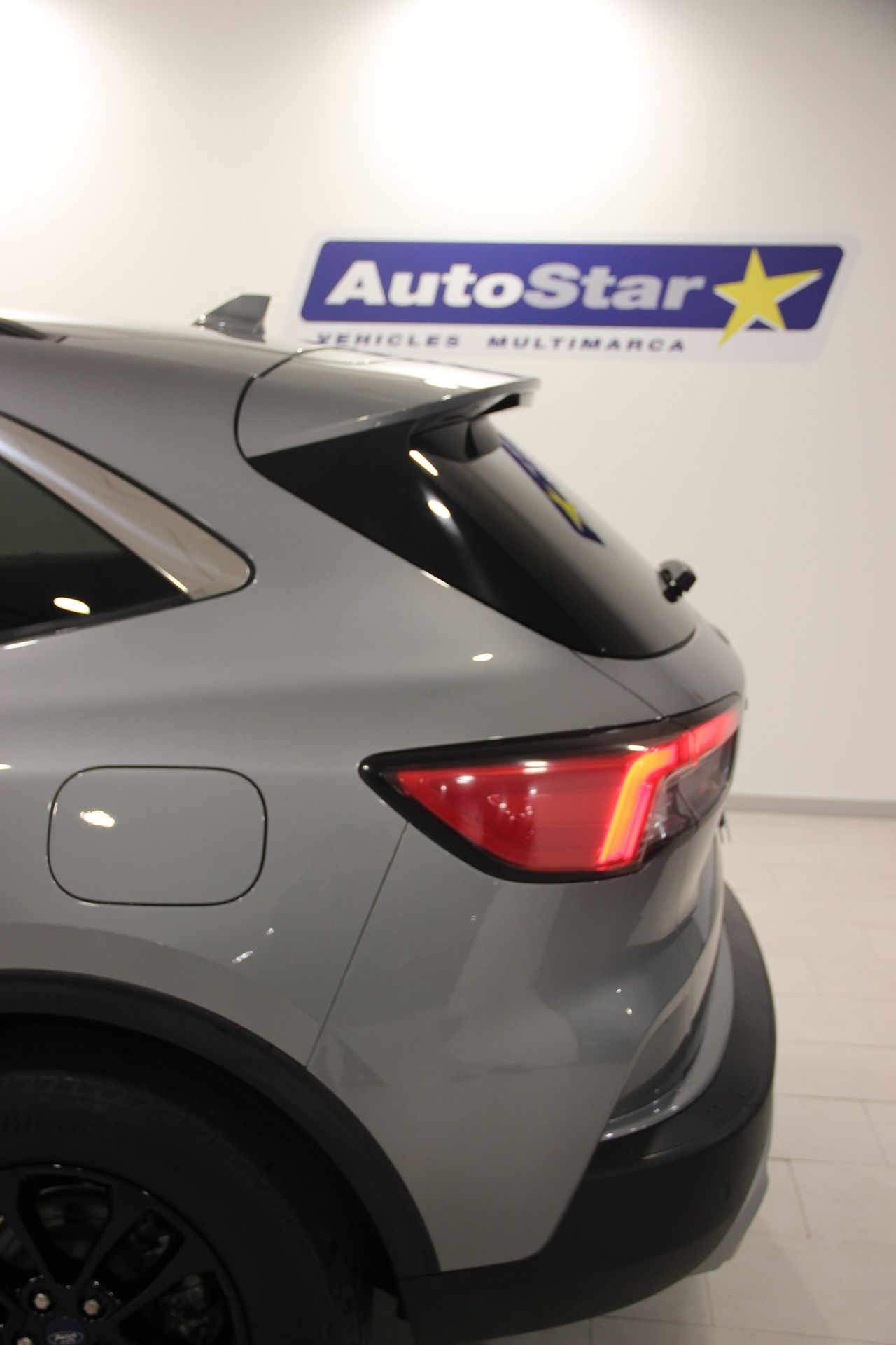 Ford Kuga TITANIUM 1.5 PHEV AUTO - Foto 26