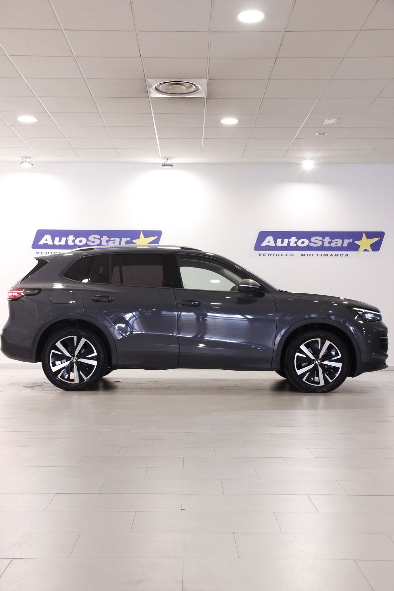 Volkswagen Tiguan 2.0 TDI MAS DSG - Foto 9