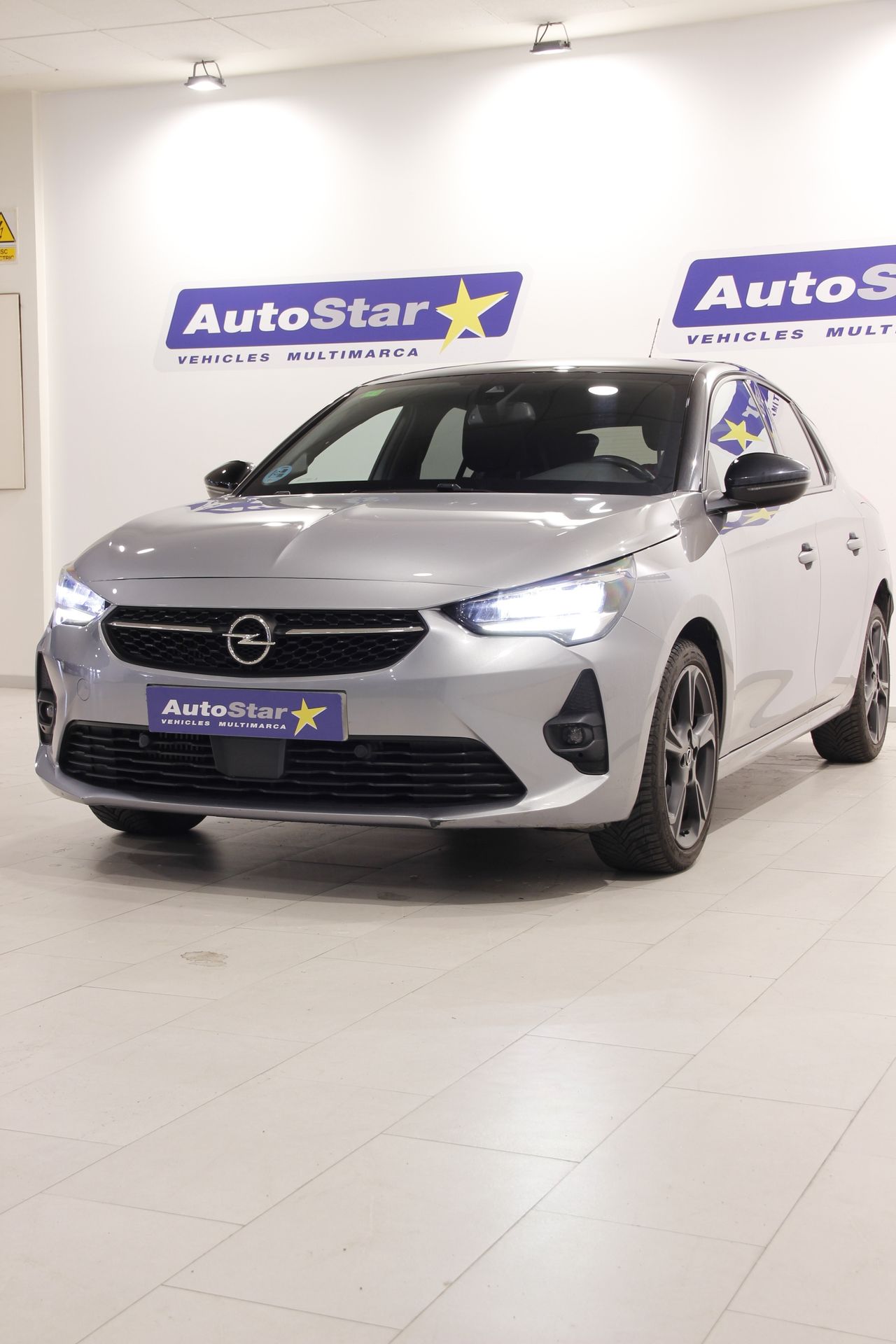 Opel Corsa 1.2 T XHL MT6 S&S - Foto 4