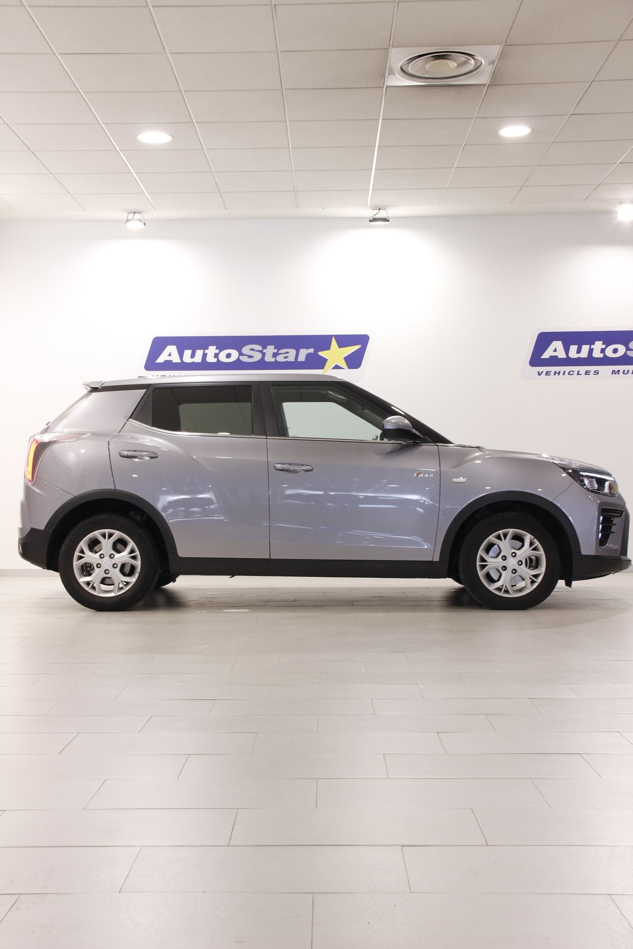 SsangYong Tivoli G12T URBAN PLUS 4X2 - Foto 5