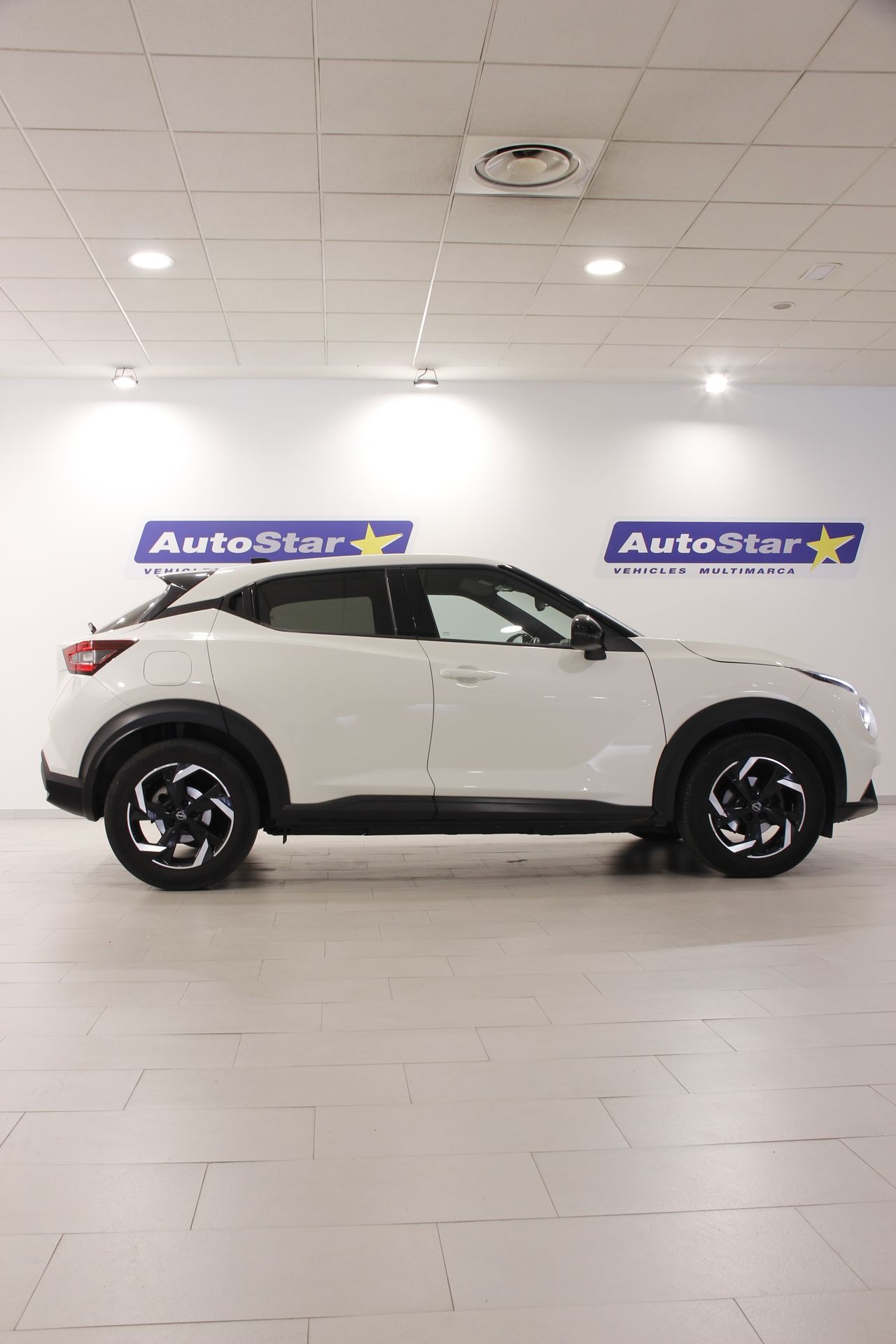 Nissan Juke DIG-T N-CONNECTA DCT 4X2 - Foto 9