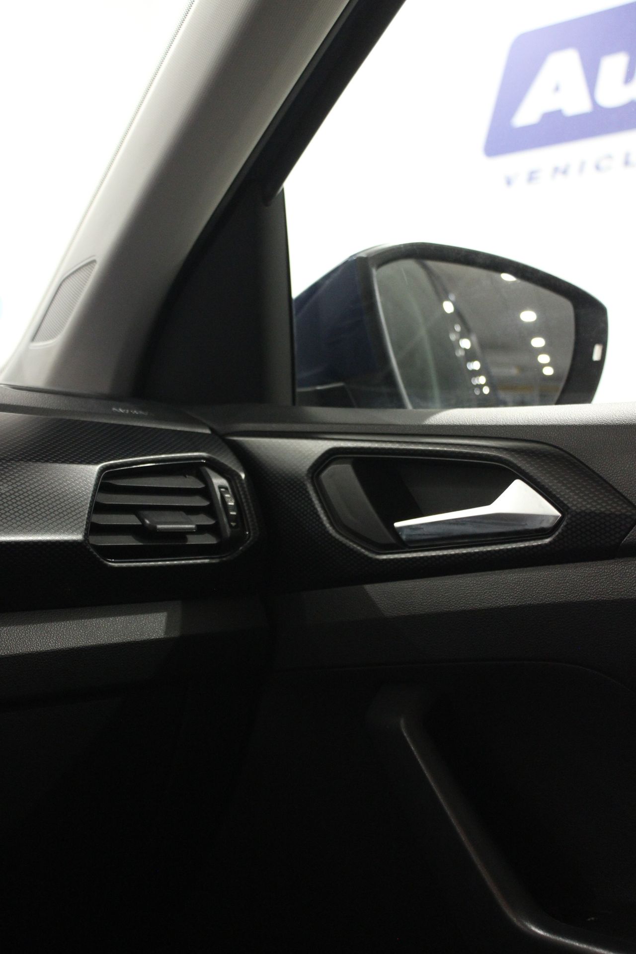 Volkswagen T-Cross 1.0 TSI ADVANCE DSG7 - Foto 12