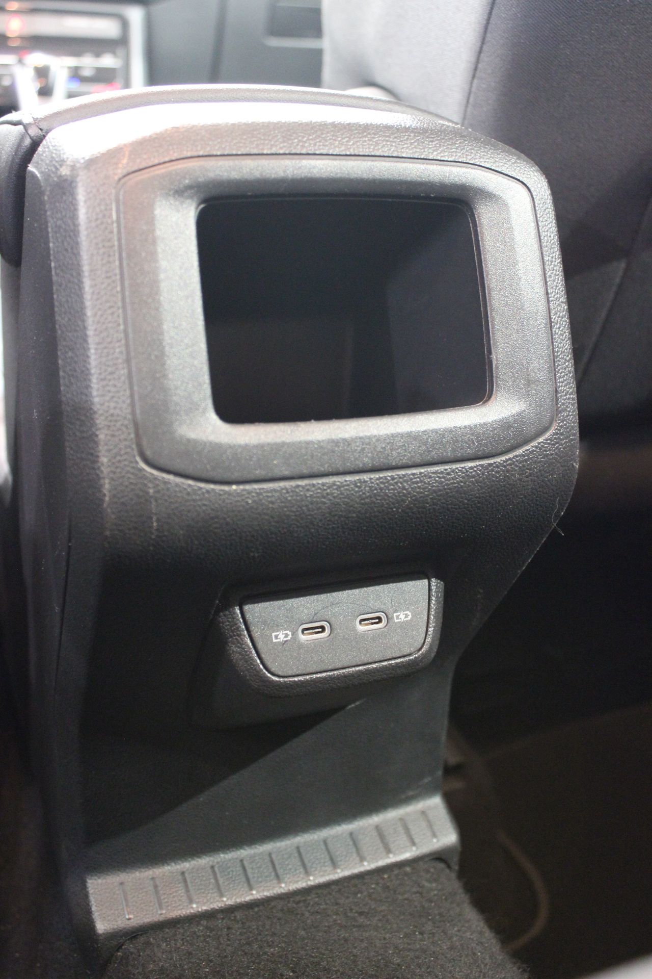 Volkswagen T-Cross 1.0 TSI ADVANCE DSG7 - Foto 10