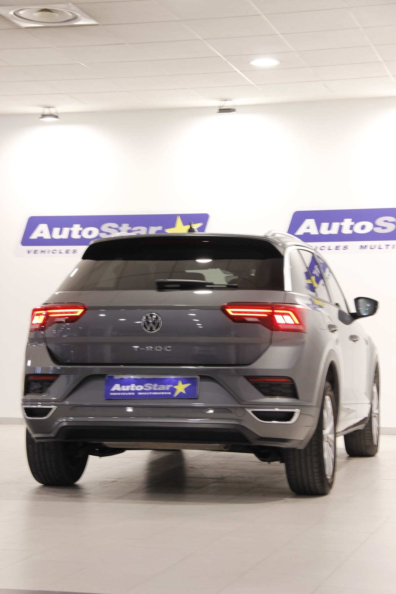 Volkswagen T-Roc 1.0TSI ADVANCER R-LINE - Foto 8
