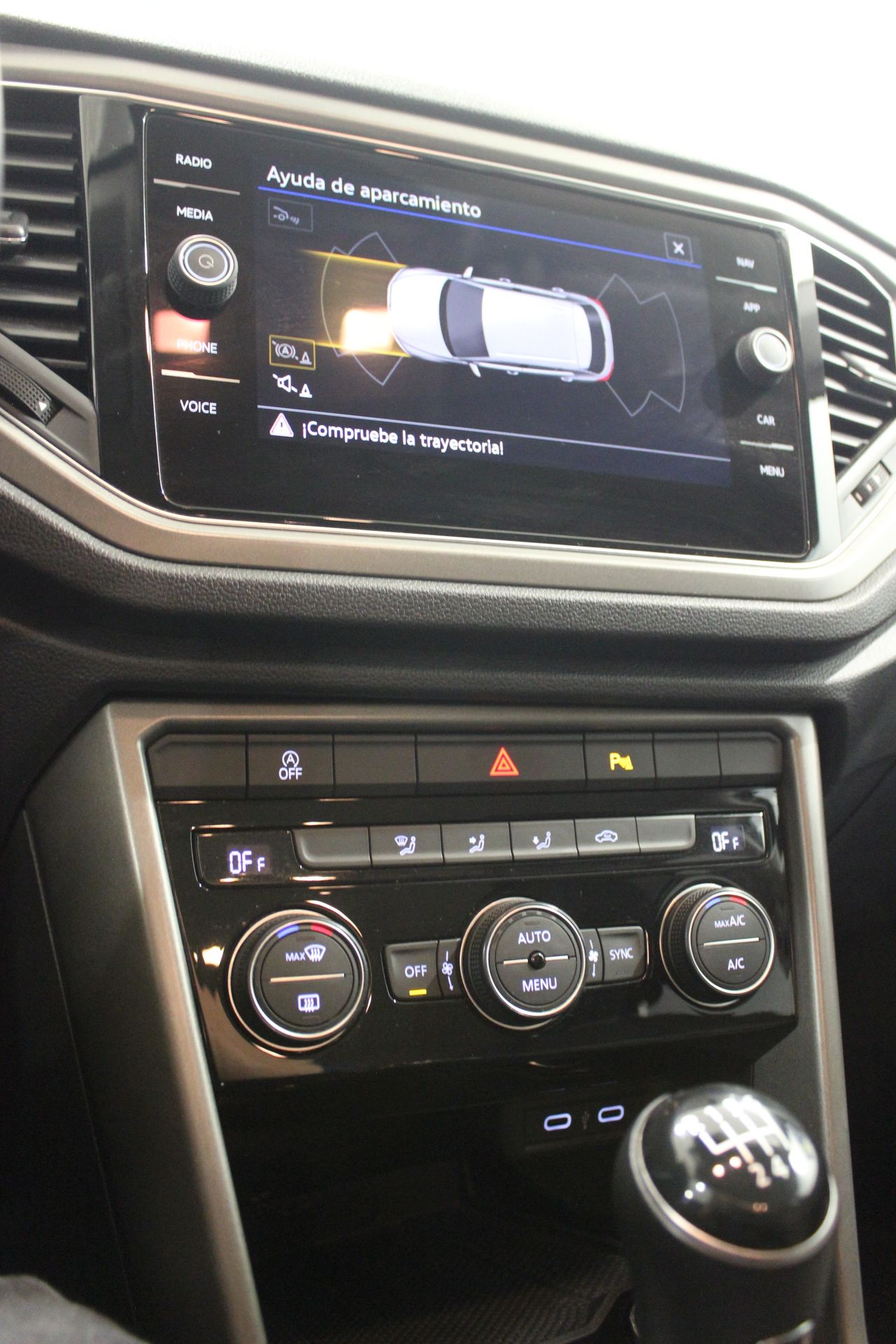 Volkswagen T-Roc 1.0TSI ADVANCER R-LINE - Foto 17