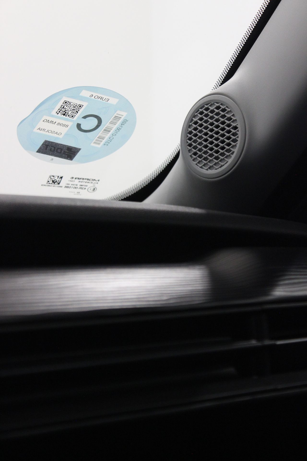 Jeep Avenger 1.2 T G ALTITUDE - Foto 26