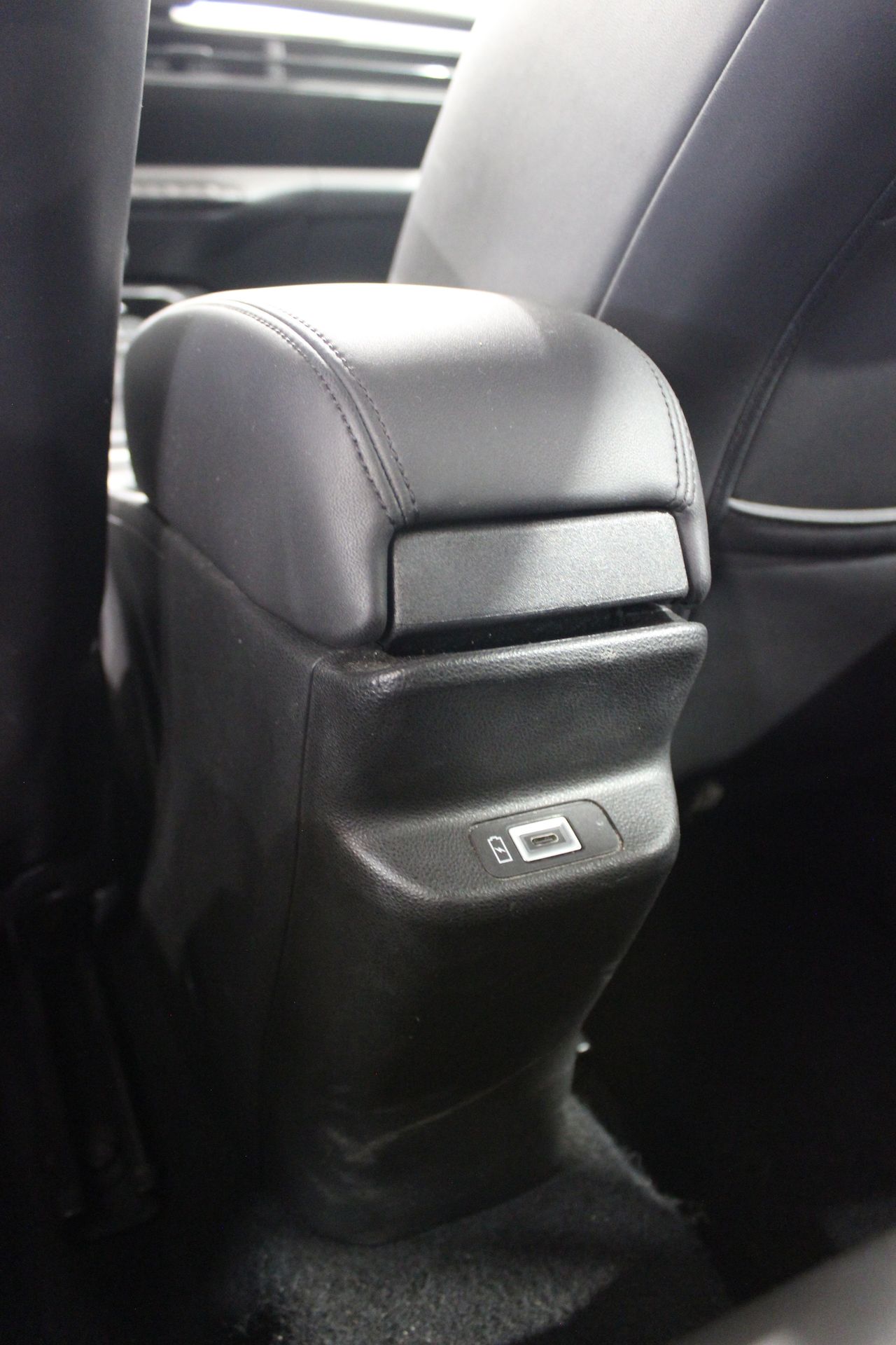 Jeep Avenger 1.2 T G ALTITUDE - Foto 24