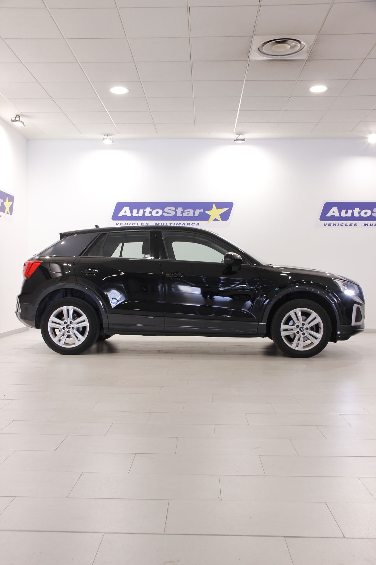 Audi Q2 Advanced 30 TFSI 81 kW (110 CV) - Foto 9