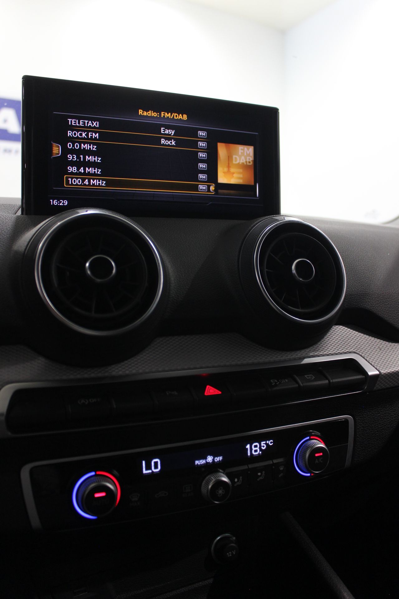 Audi Q2 Advanced 30 TFSI 81 kW (110 CV) - Foto 20