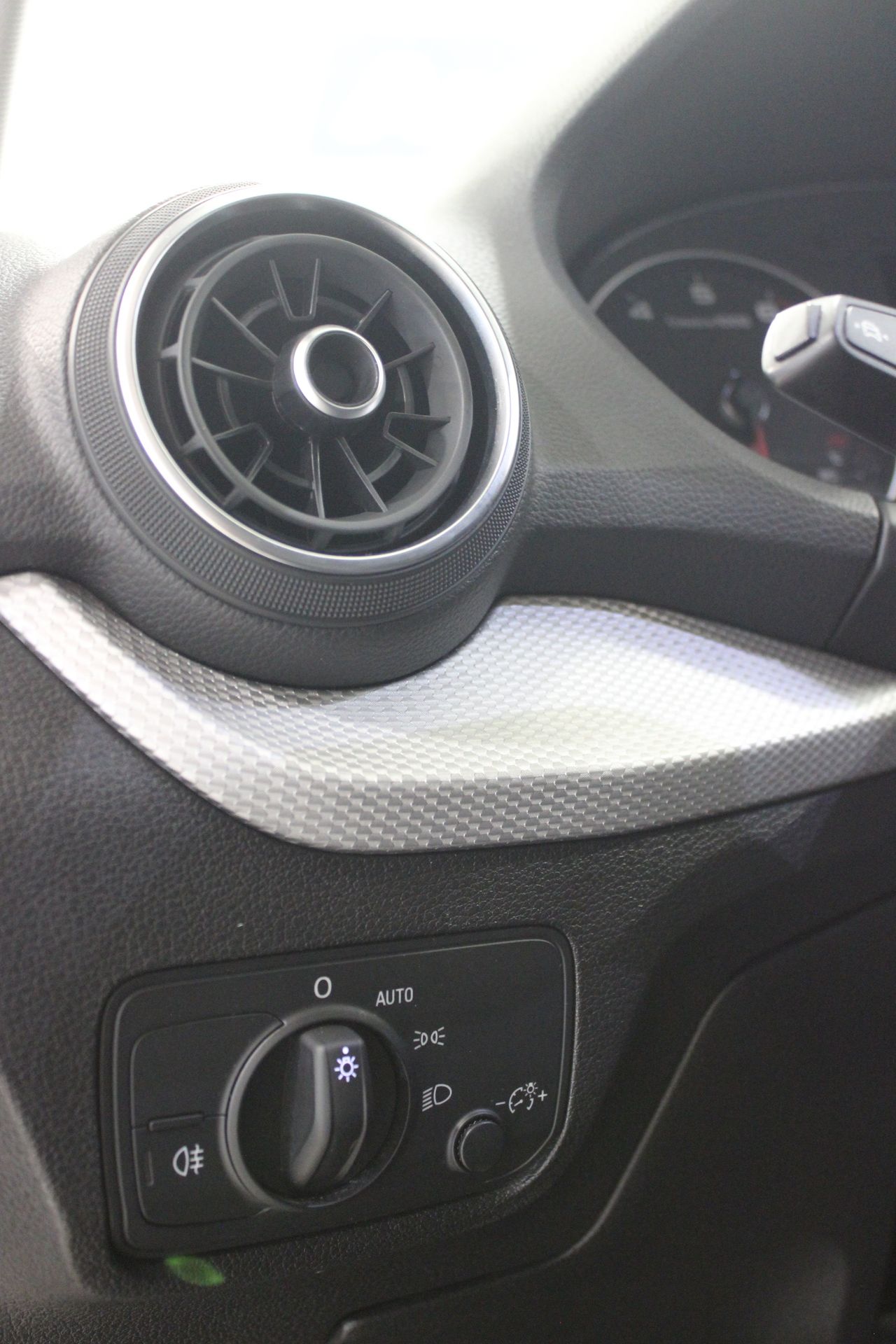 Audi Q2 Advanced 30 TFSI 81 kW (110 CV) - Foto 11