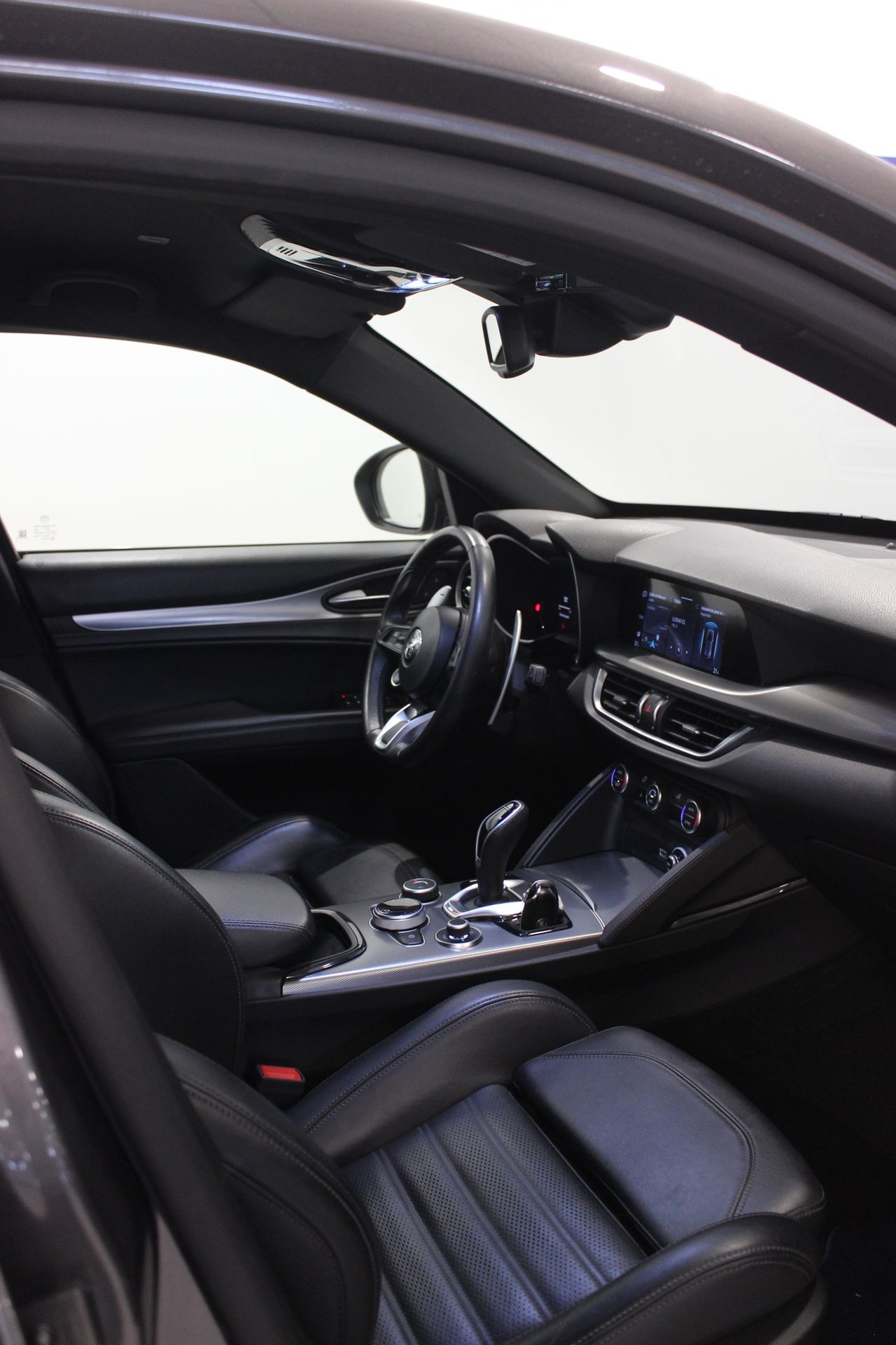 Alfa Romeo Stelvio 2.2 Diesel 154 kW (210 CV) Veloce AT AWD - Foto 10