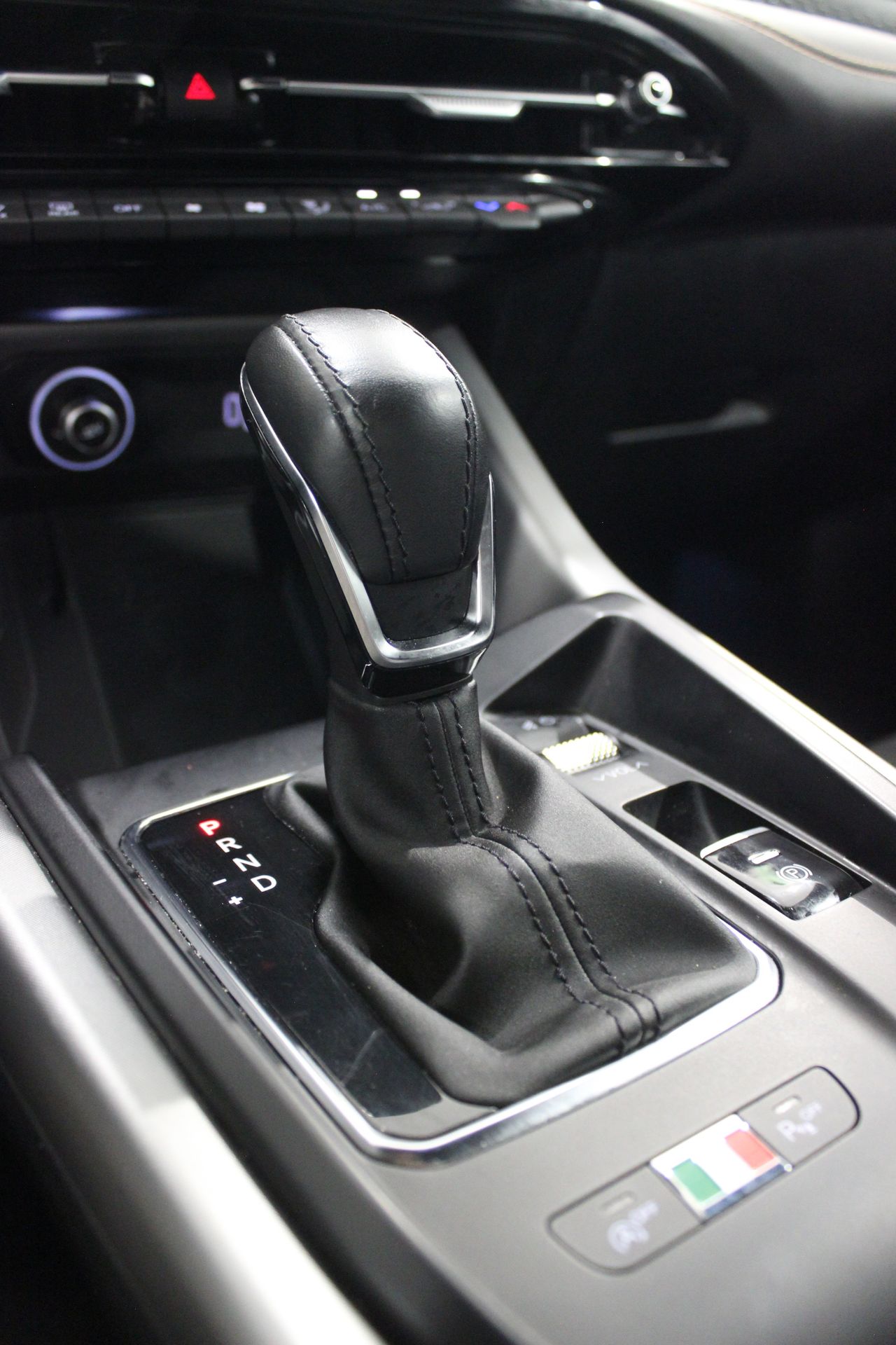 Alfa Romeo Tonale 1.6 Diesel 130 TCT Sprint - Foto 20