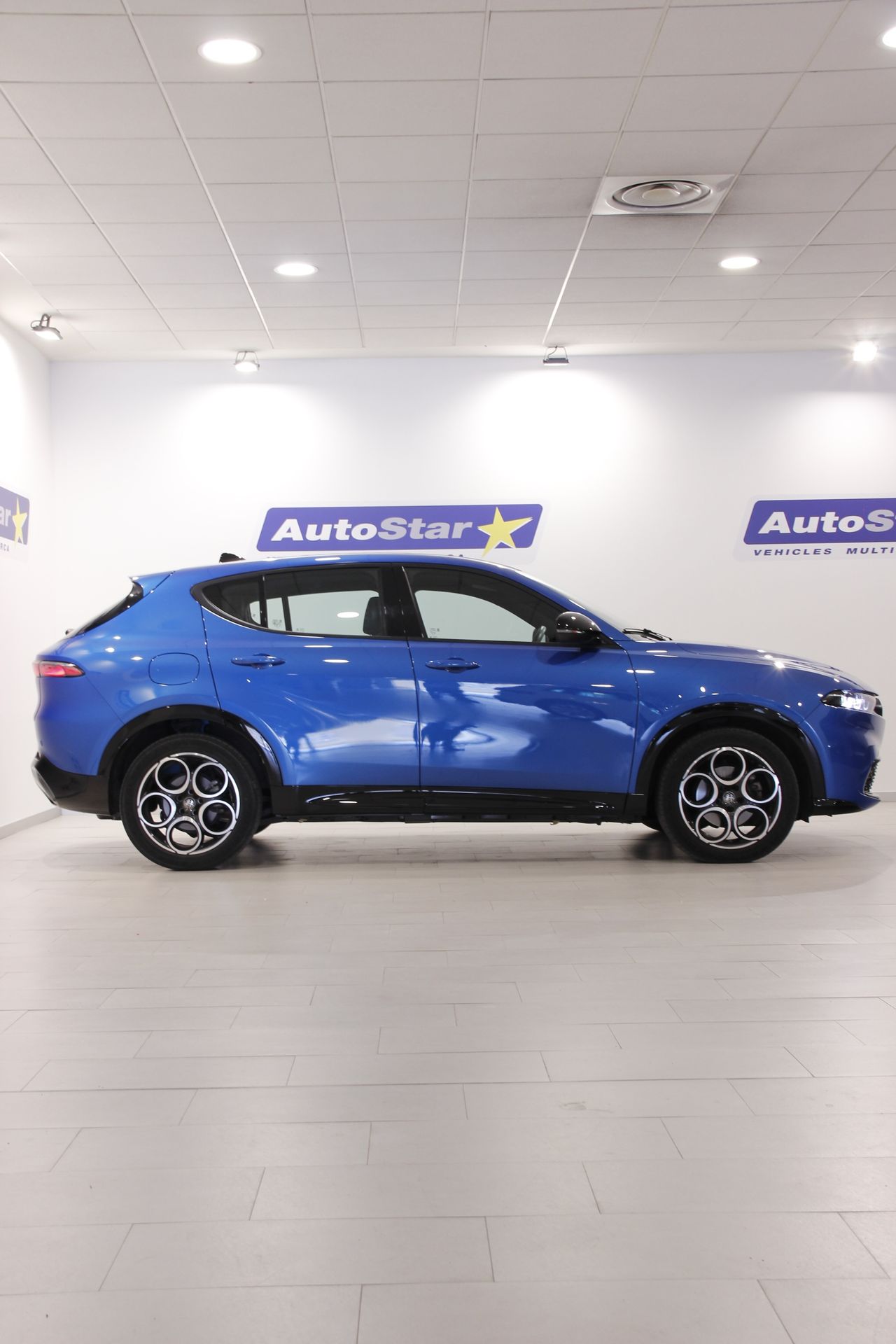 Alfa Romeo Tonale 1.6 Diesel 130 TCT Sprint - Foto 8