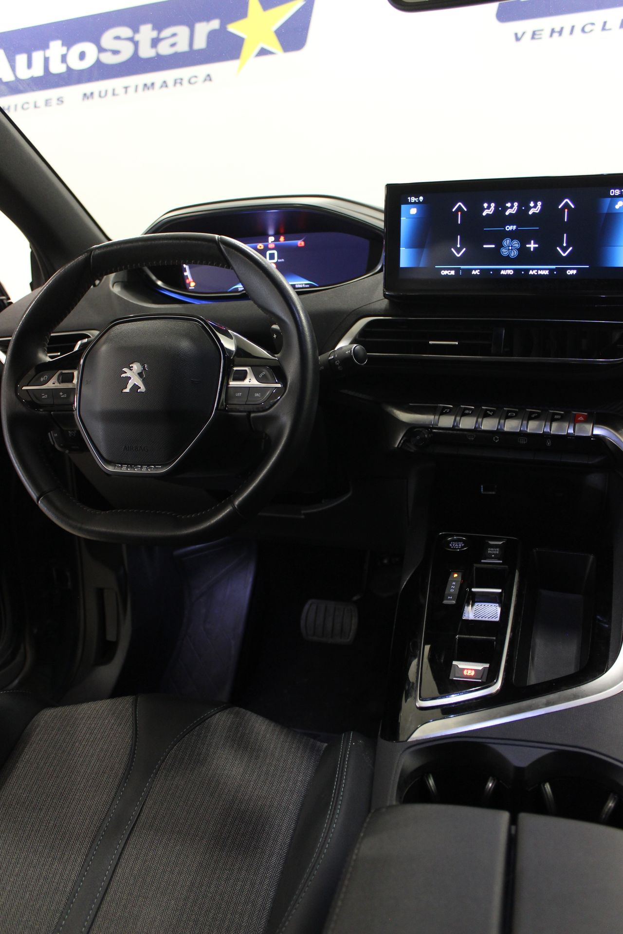 Peugeot 3008 Hybrid 3008 Allure Pack Hybrid 136 e-DCS6 - Foto 13