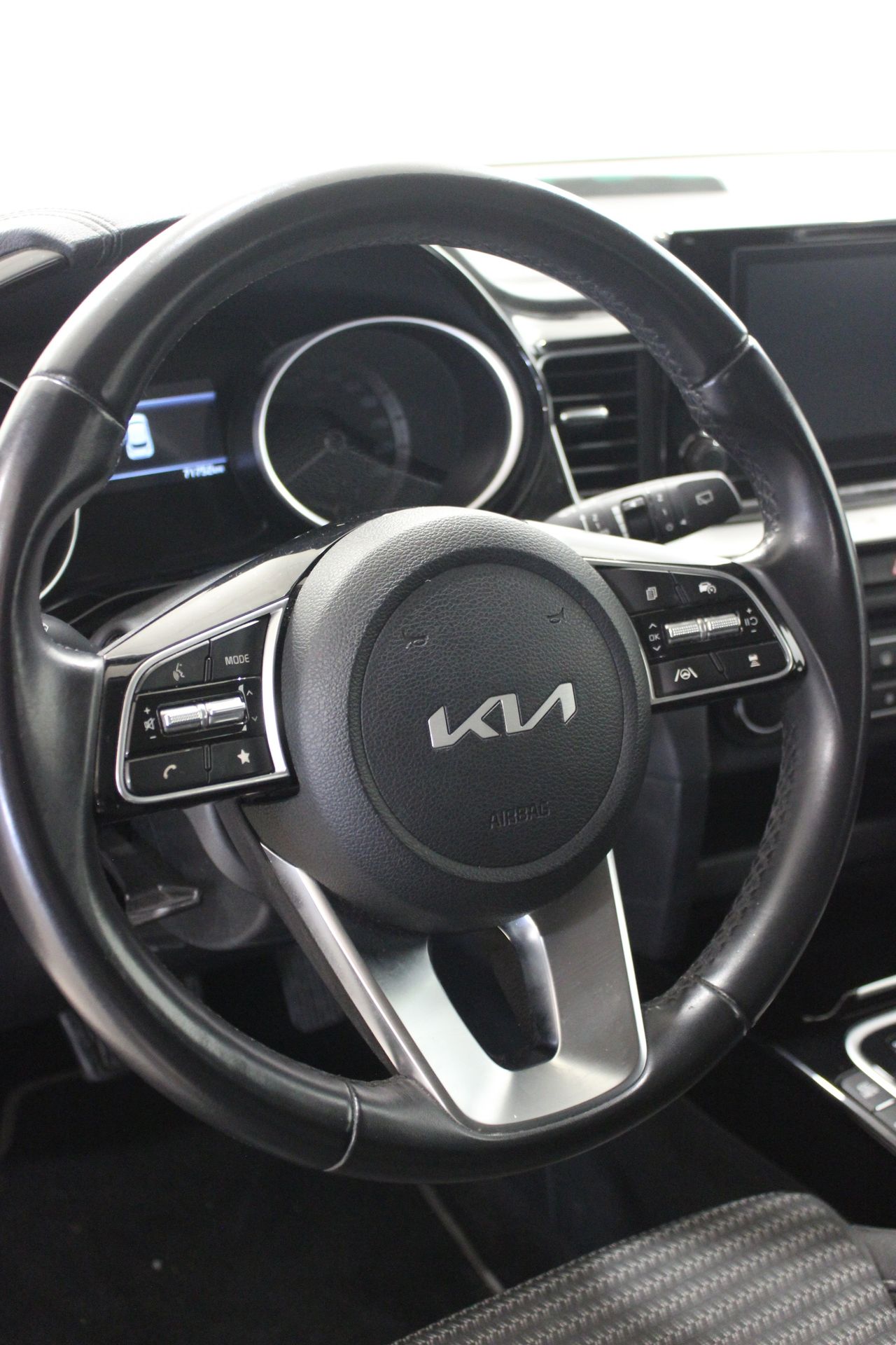 Kia Ceed Tourer 1.6 GDi PHEV 103 kW (141 CV) eMotion - Foto 13