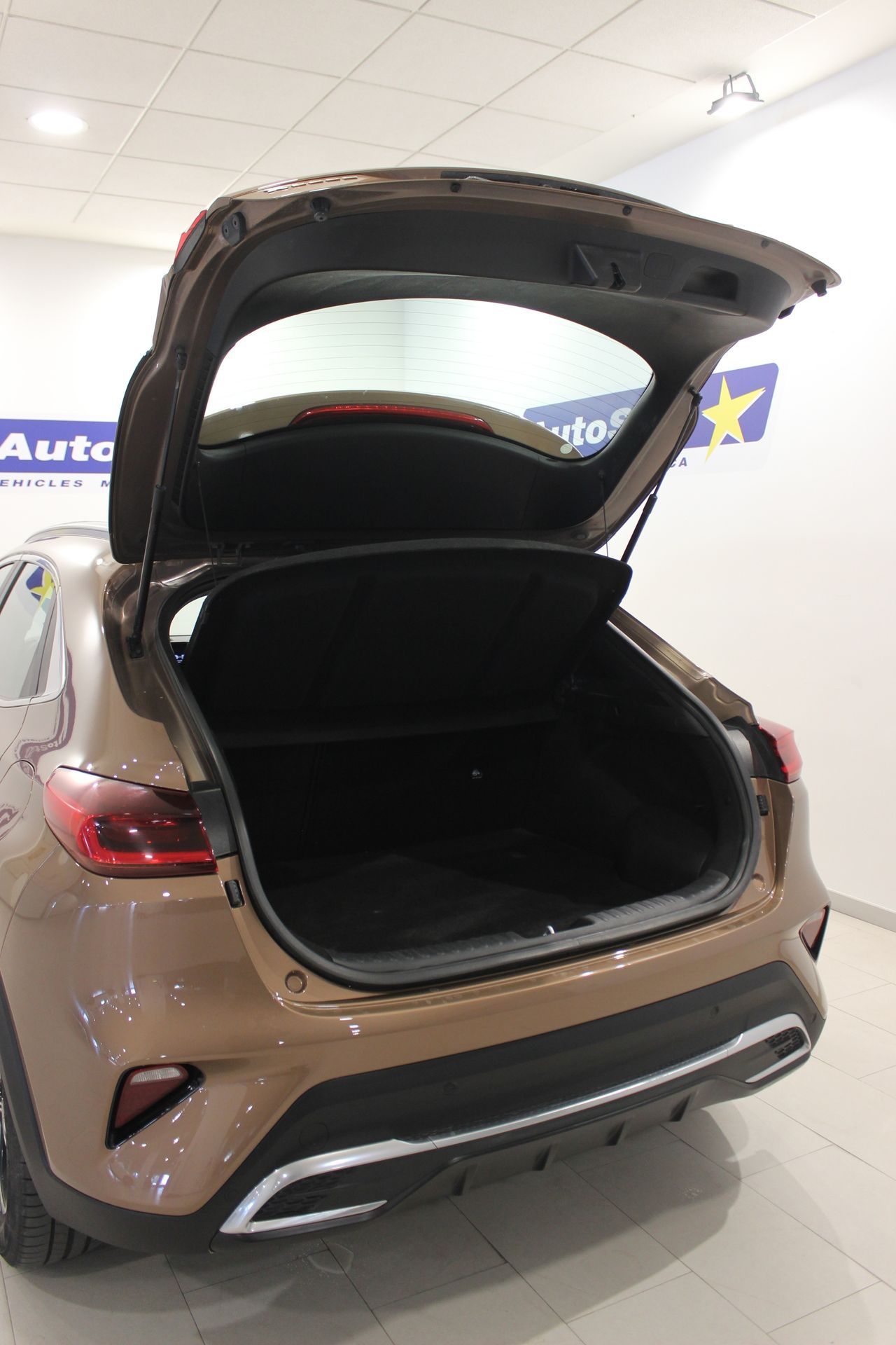 Kia Ceed Tourer 1.6 GDi PHEV 103 kW (141 CV) eMotion - Foto 22