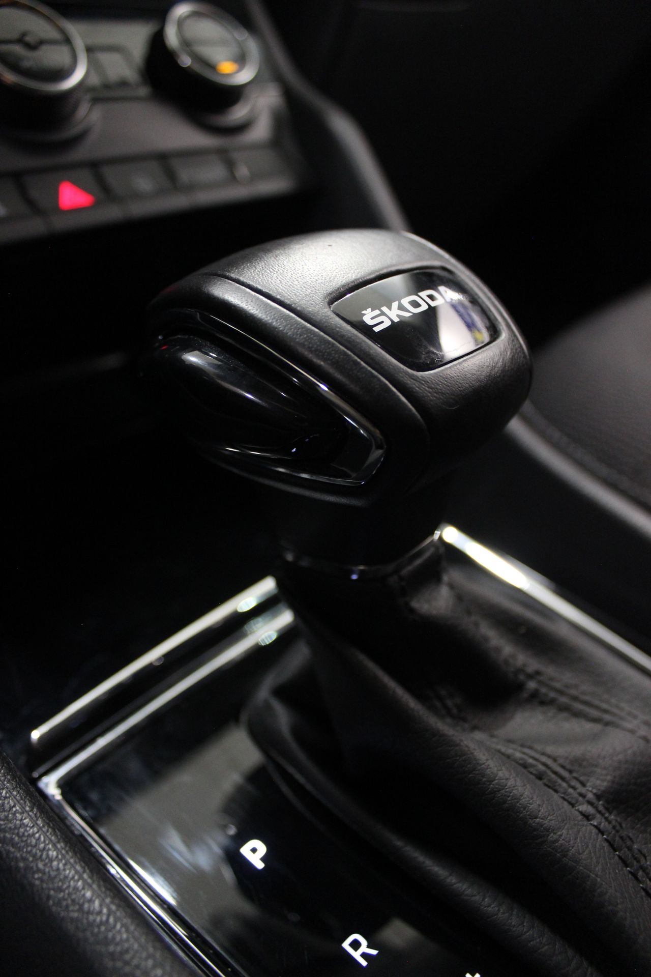 Skoda Kodiaq Selection 1.5 TSI mHEV 150 CV DSG 7 asientos - Foto 19