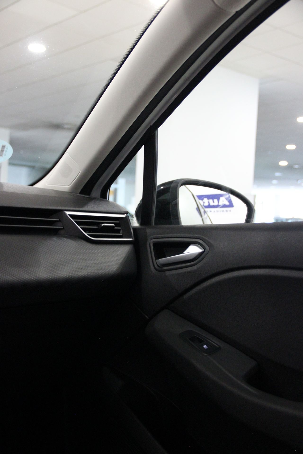 Renault Clio Equilibre TCe 67 kW (91 CV) - Foto 17