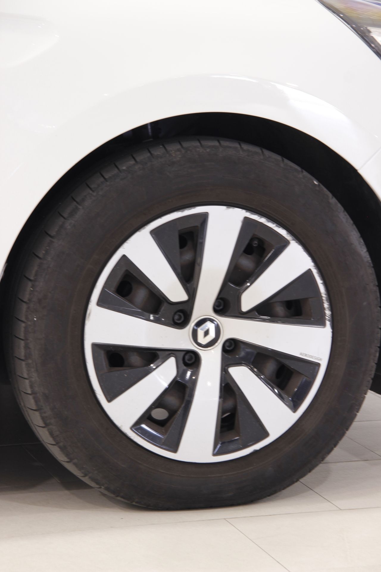 Renault Clio Equilibre TCe 67 kW (91 CV) - Foto 20