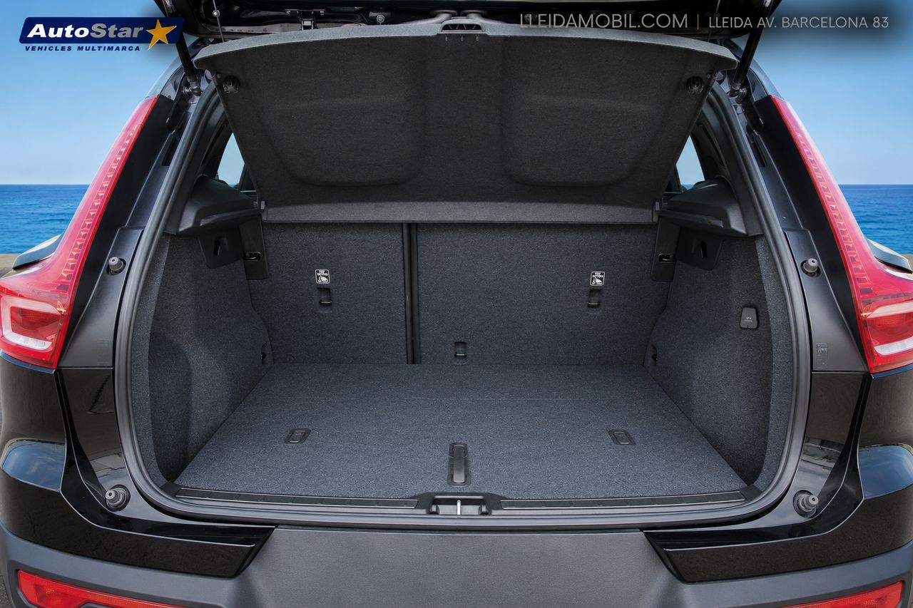 Volvo XC40 T2 Essential - Foto 9