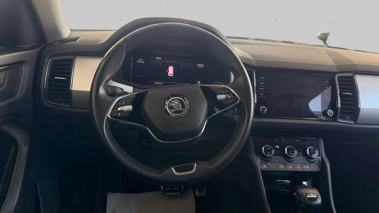 Skoda Kodiaq 1.5 TSI AMBITION 4X2 DSG - Foto 10