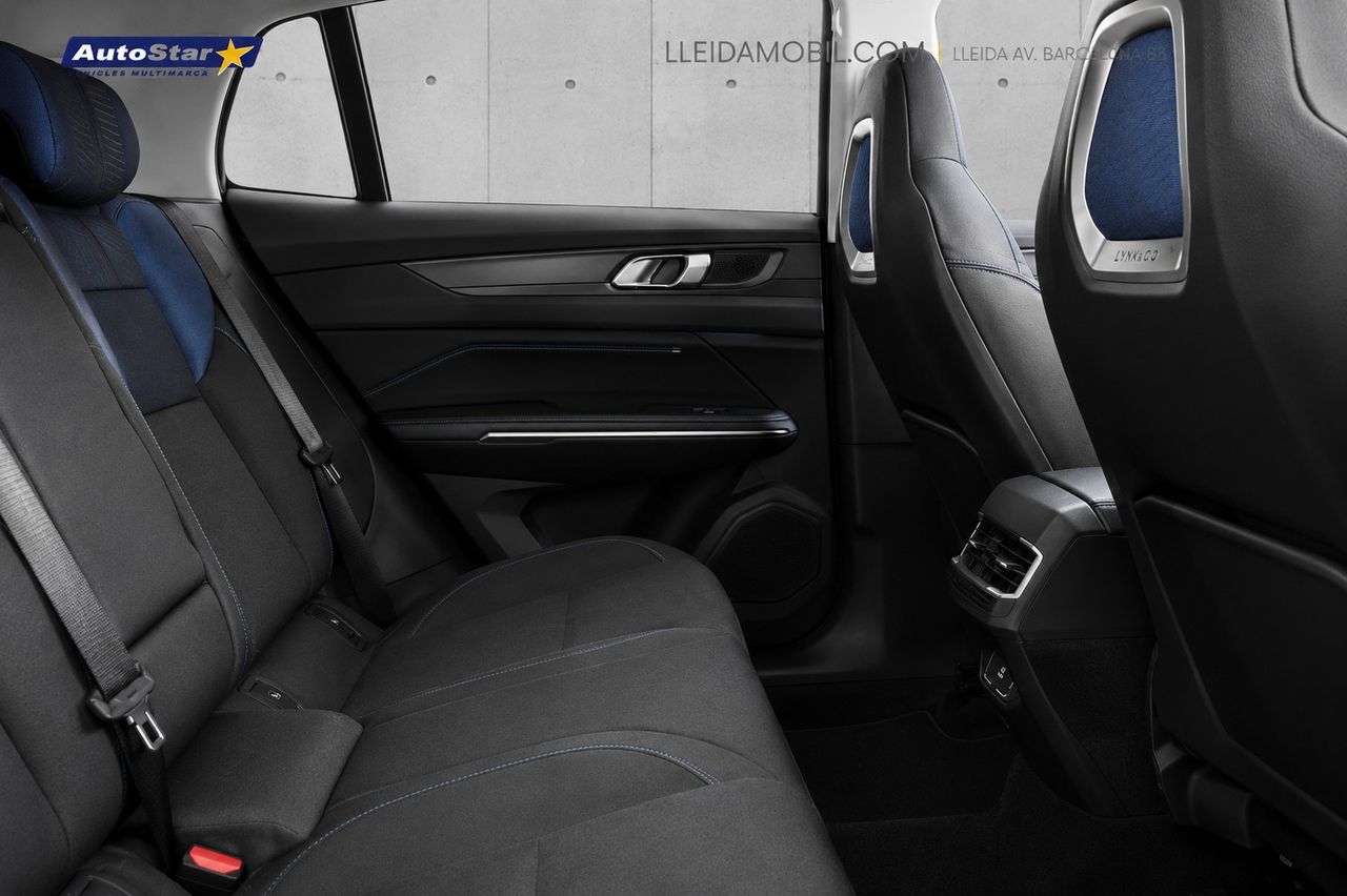 LYNK&CO 01 01 Híbrido eléctrico - Foto 9