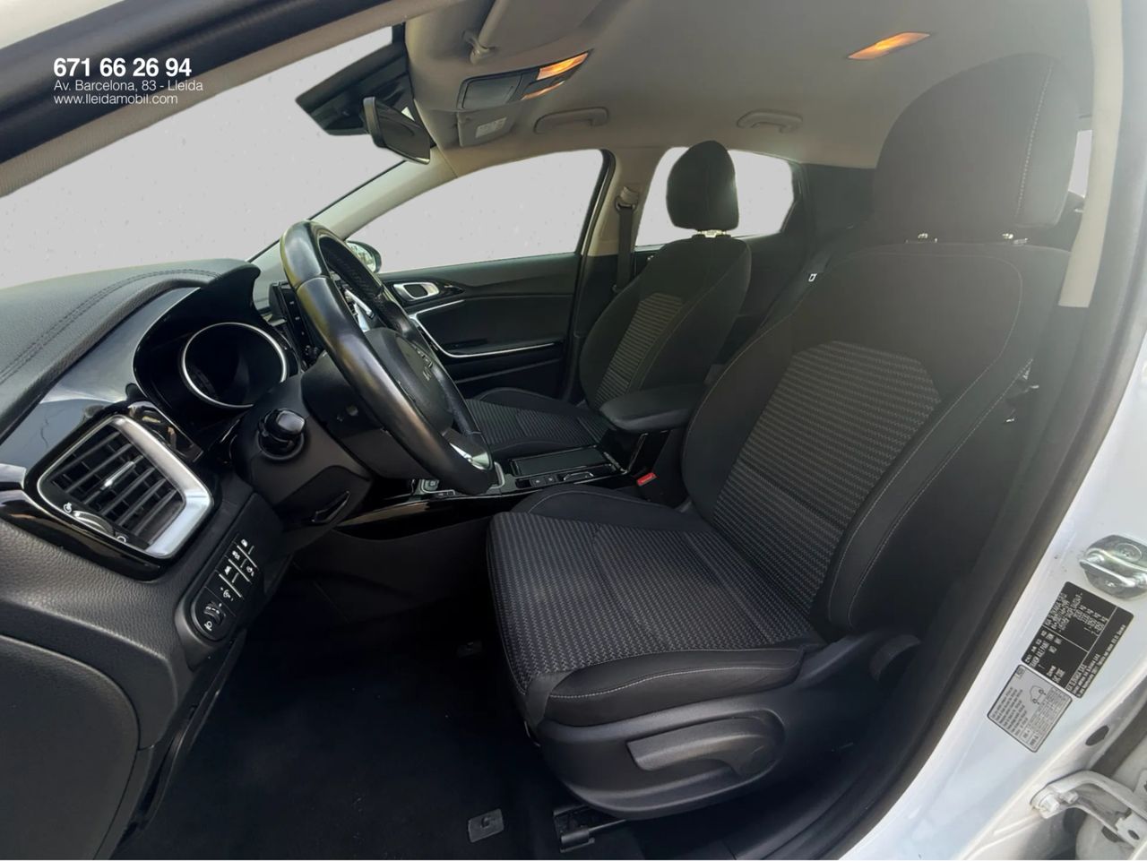 Kia XCeed XCeed eMotion 1.6 PHEV 104 kW - Foto 11