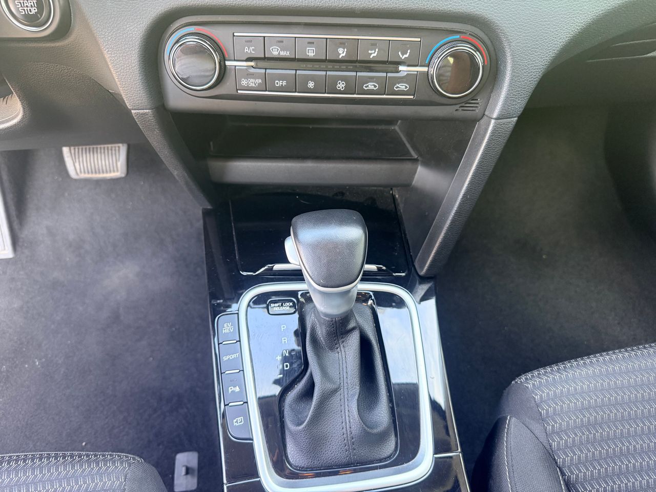 Kia XCeed XCeed eMotion 1.6 PHEV 104 kW - Foto 17