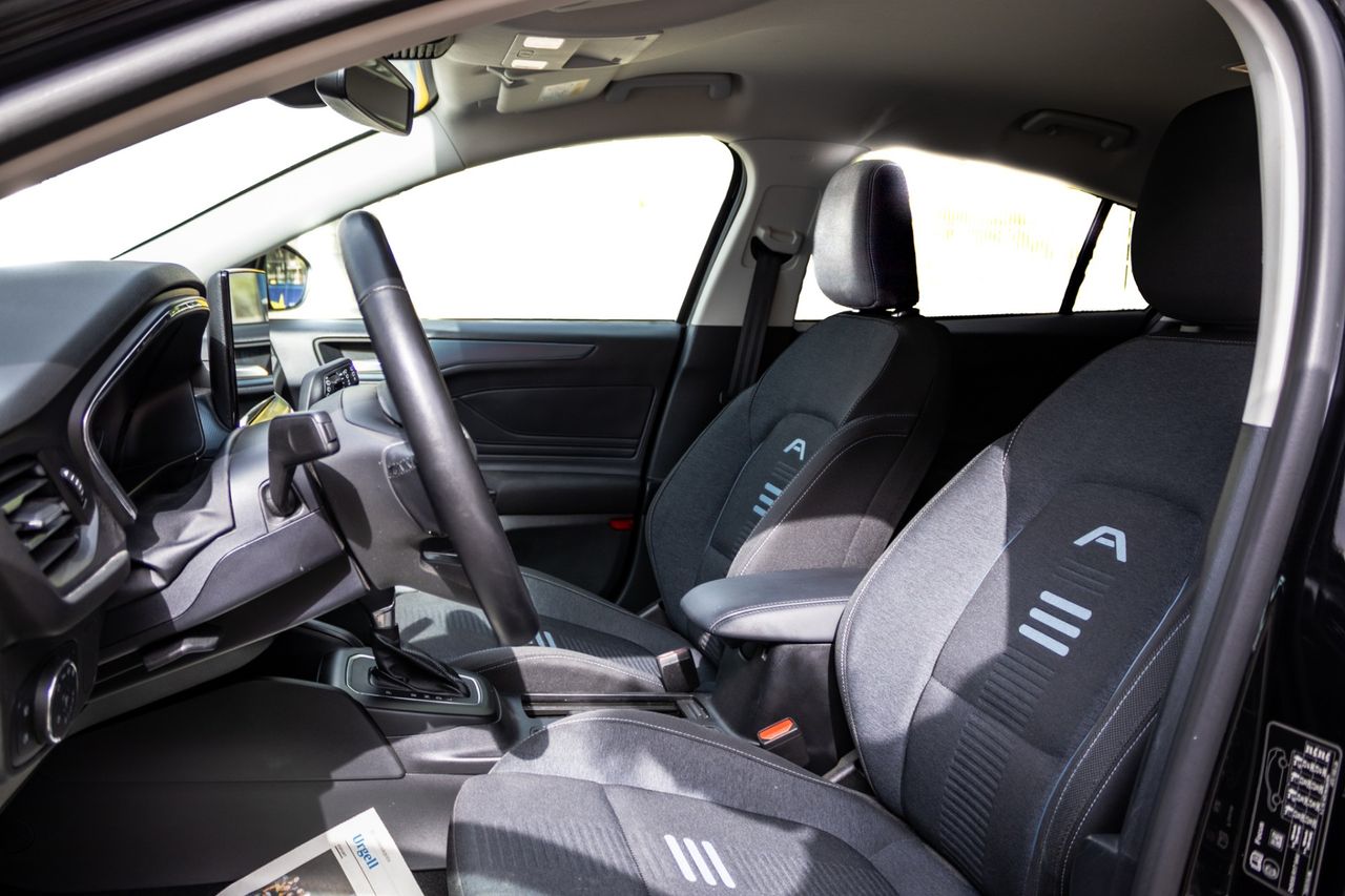 Ford Focus Active Berlina 1.0 EcoBoost MHEV 114 kW - Foto 17
