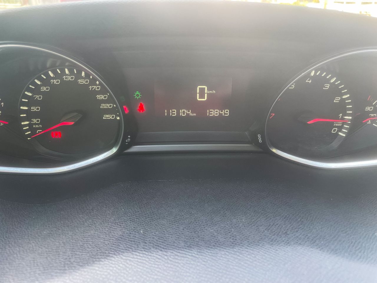 Peugeot 308 5p Active 1.2 PureTech 110 S&S - Foto 14