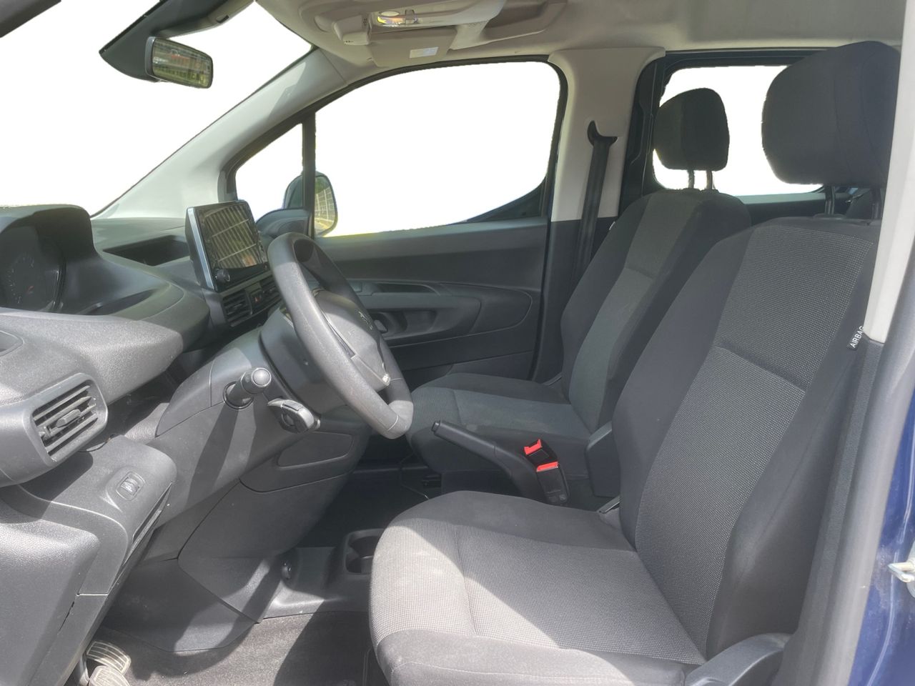Peugeot Rifter Long Allure BlueHDi 100 - Foto 10
