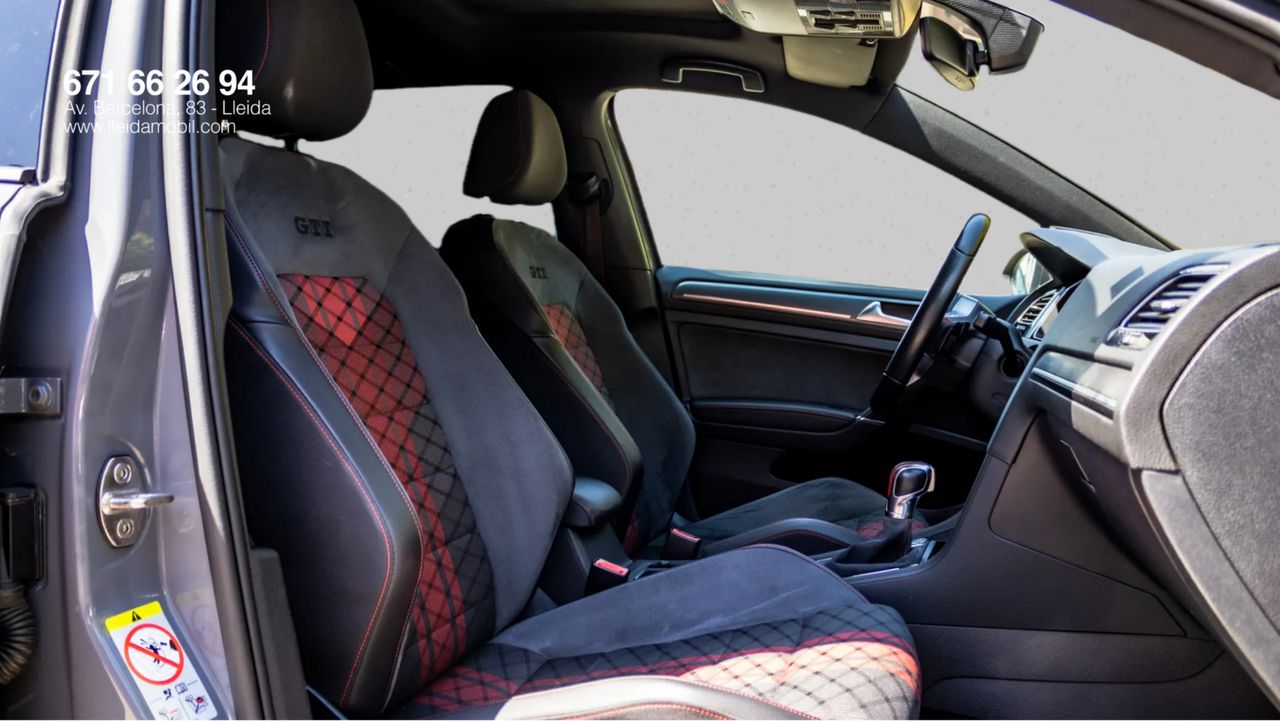 Volkswagen Golf 5p GTI TCR 2.0 TSI 213 kW - Foto 19