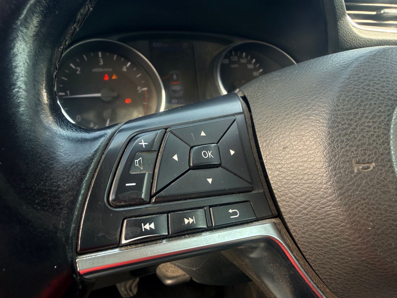 Nissan Qashqai Acenta dCi 85 kW - Foto 11