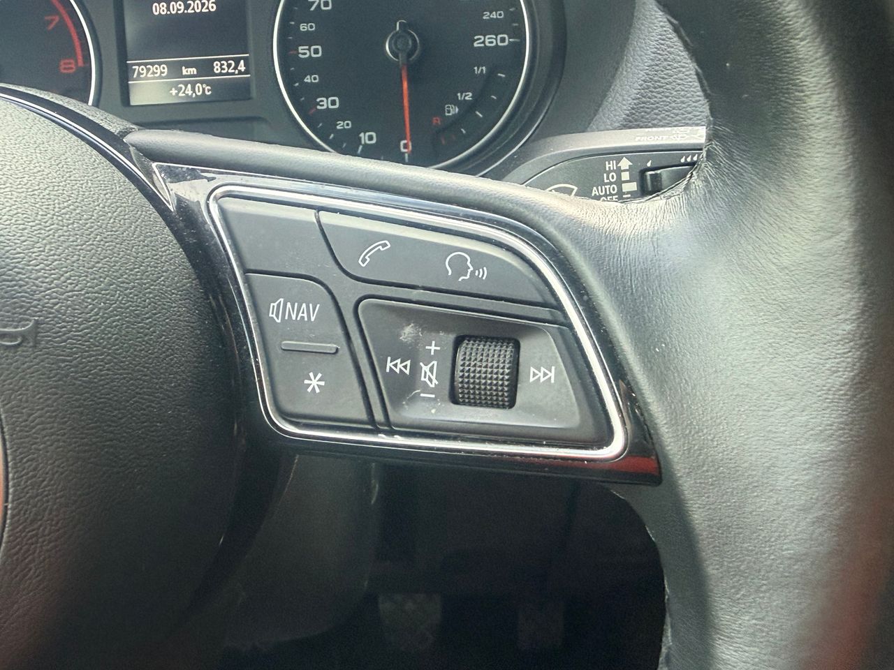 Audi Q2 Advanced 30 TFSI 81 kW - Foto 13