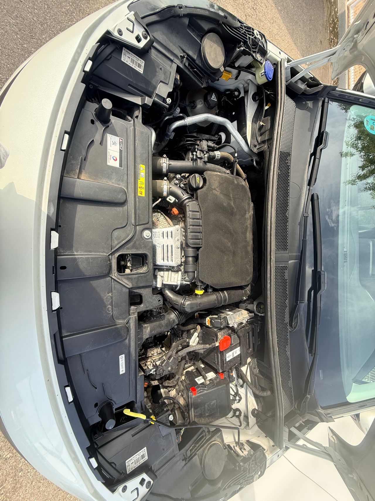 Peugeot 3008 Allure 1.2 PureTech 130 S&S - Foto 21