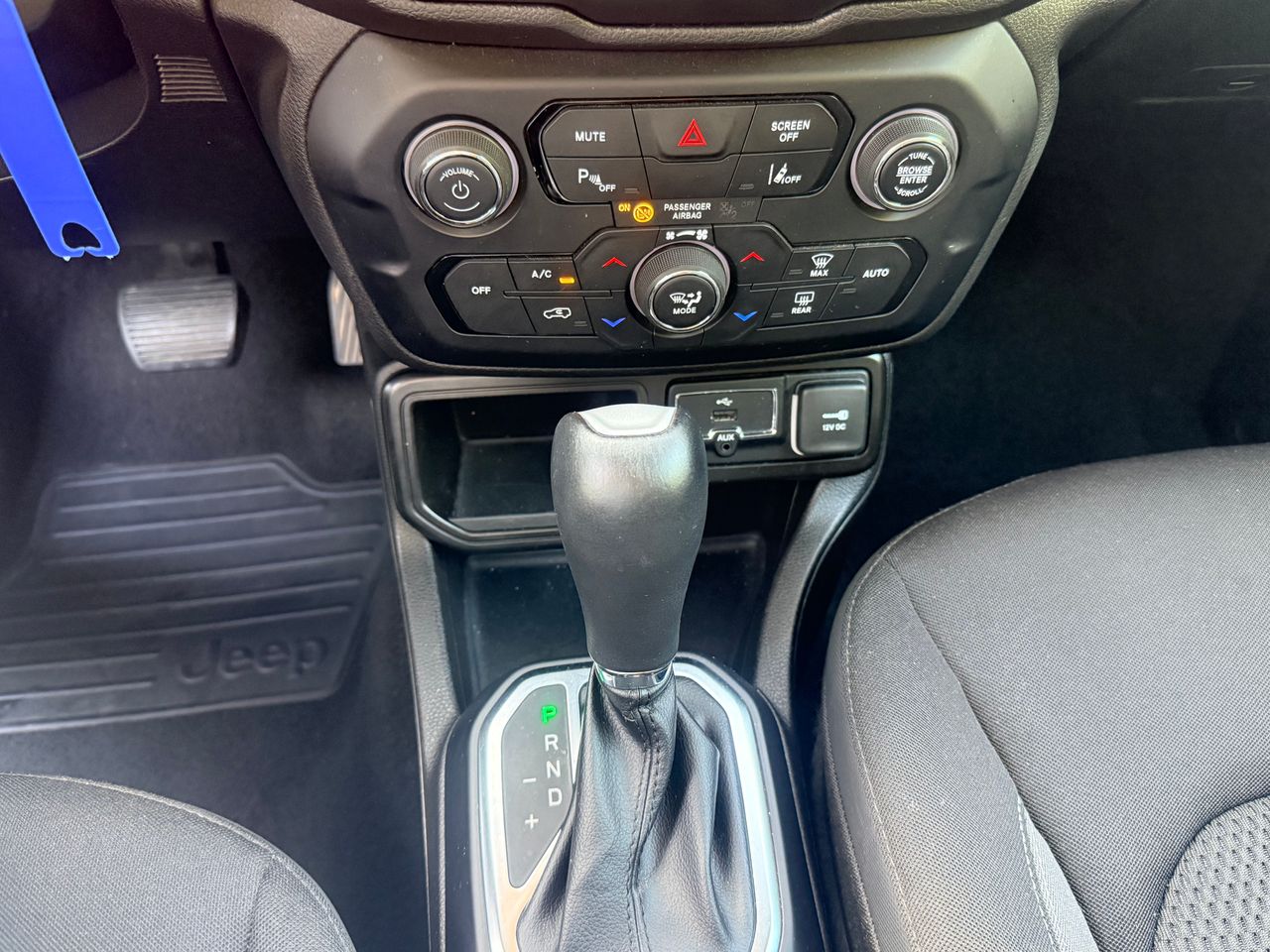Jeep Renegade Limited 1.5 e-Hybrid 130 CV DDCT - Foto 16