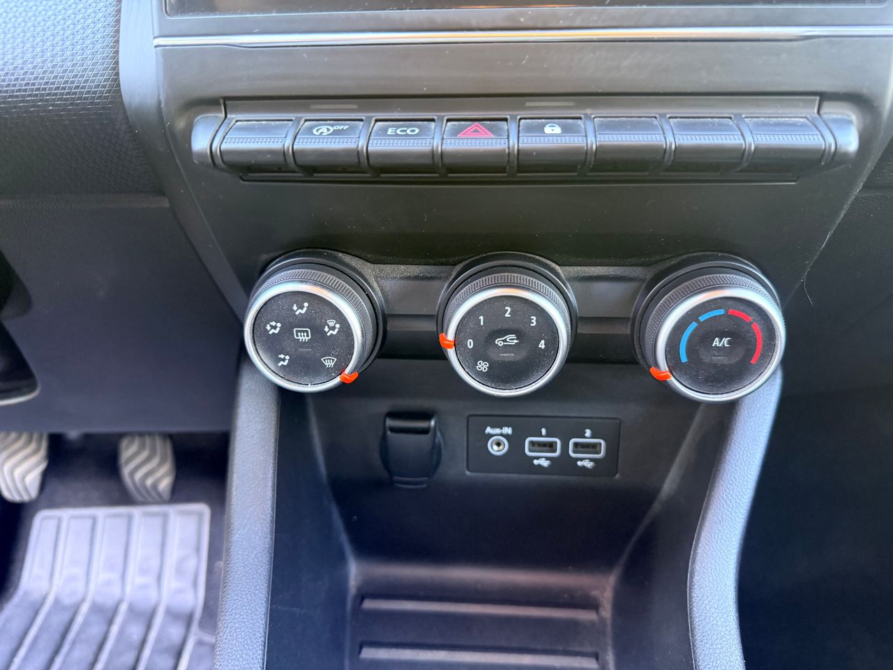 Renault Clio Zen TCe 74 kW - Foto 16