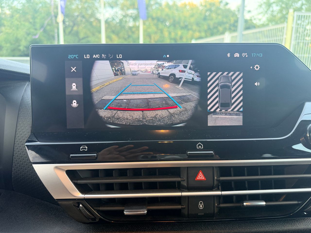 Citroën C4 X Hybrid 145 CV Max - Foto 15