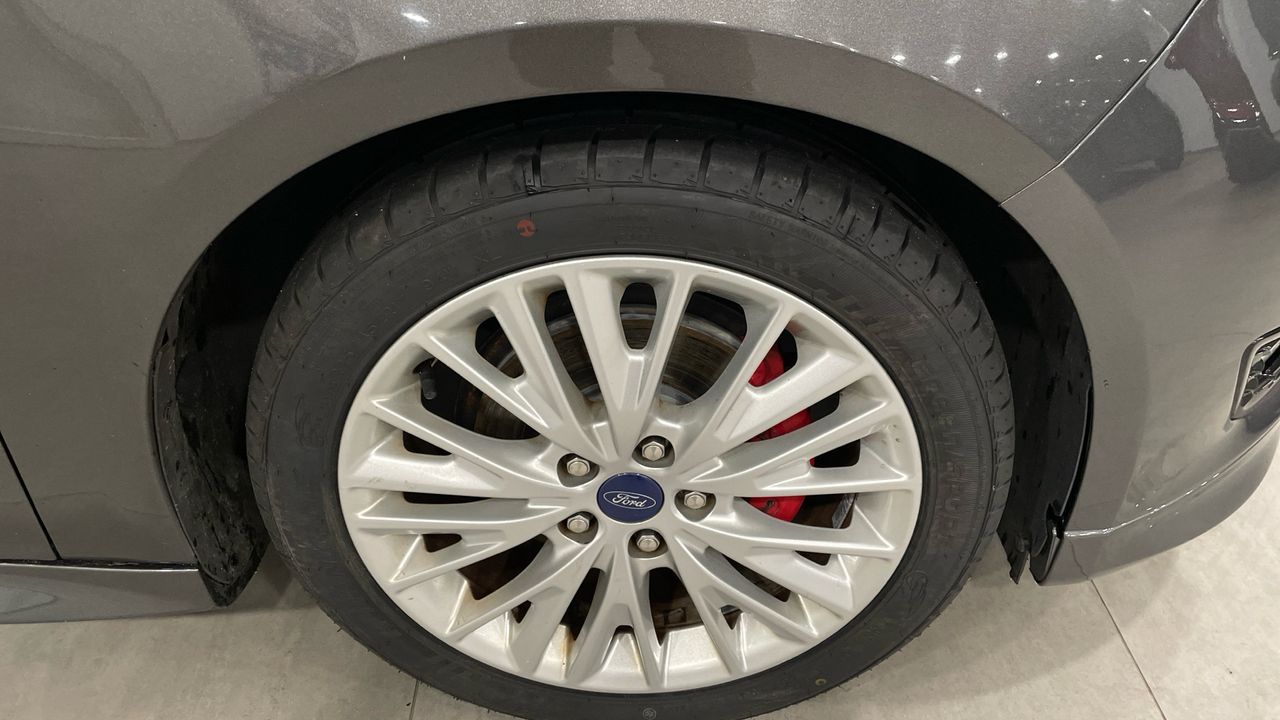 Ford Focus 1.0 ECOBOOST 125 TREND - foto 10
