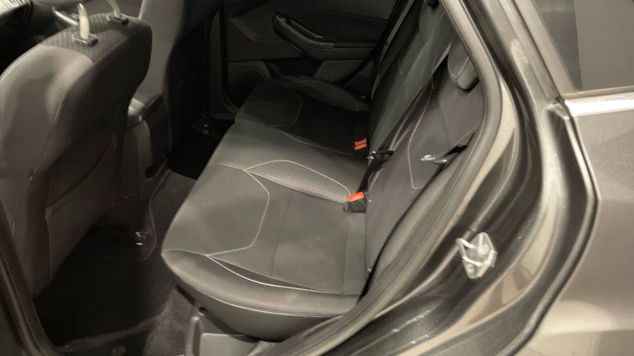 Ford Focus 1.0 ECOBOOST 125 TREND - foto 13