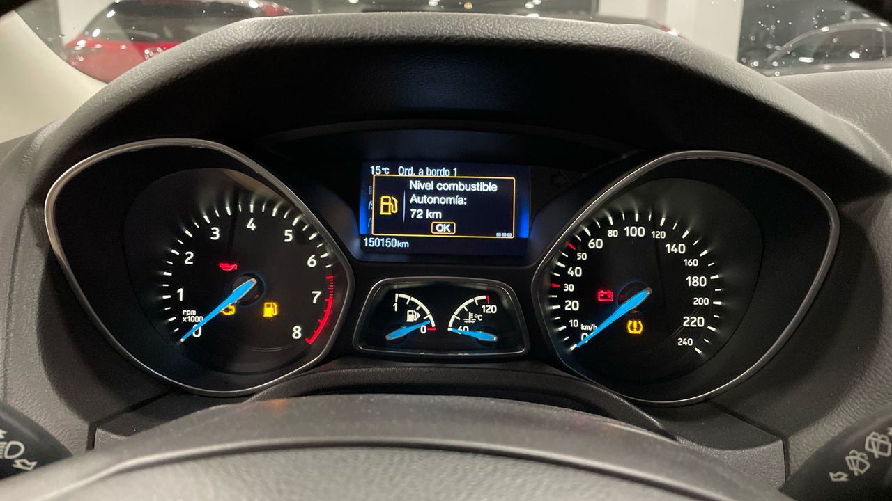 Ford Focus 1.0 ECOBOOST 125 TREND - foto 15