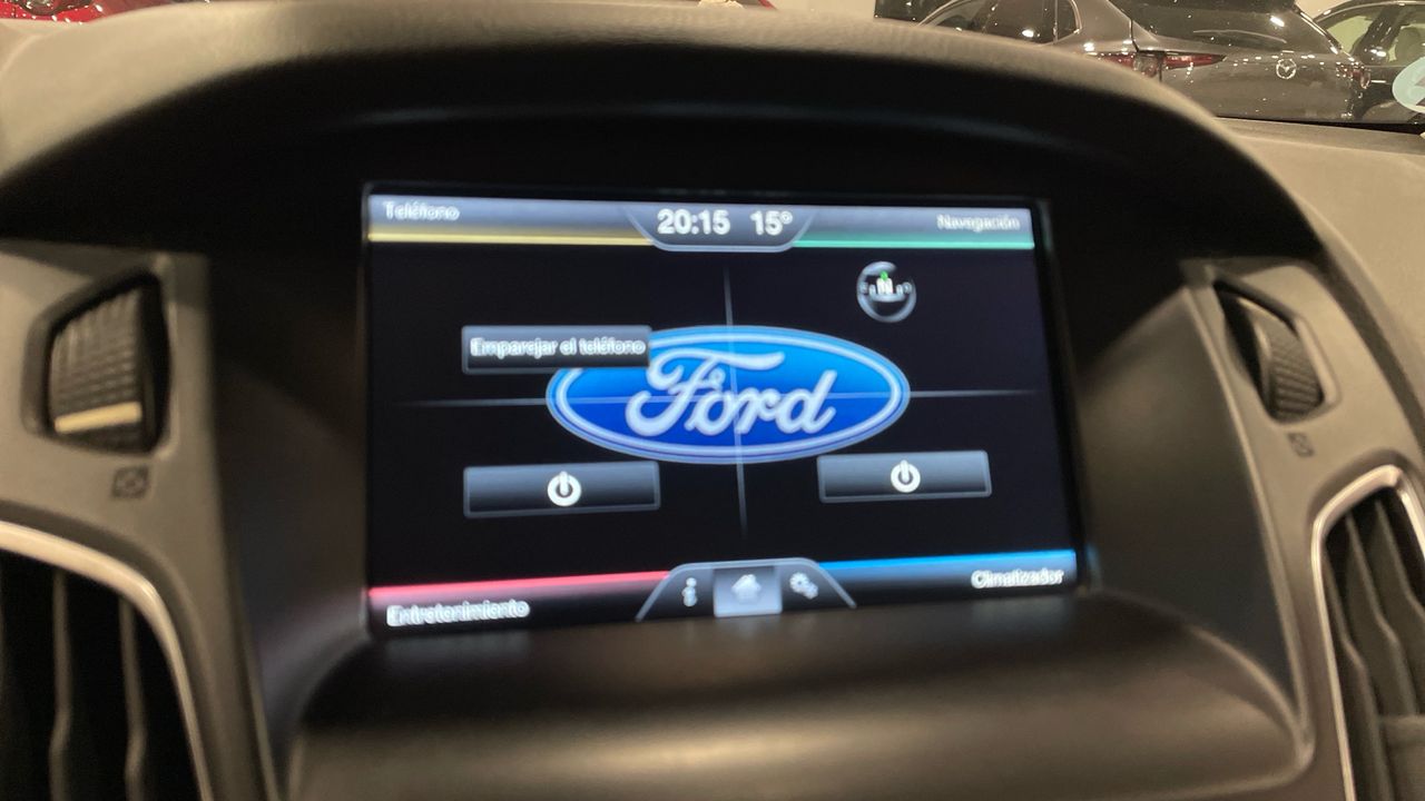 Ford Focus 1.0 ECOBOOST 125 TREND - foto 17
