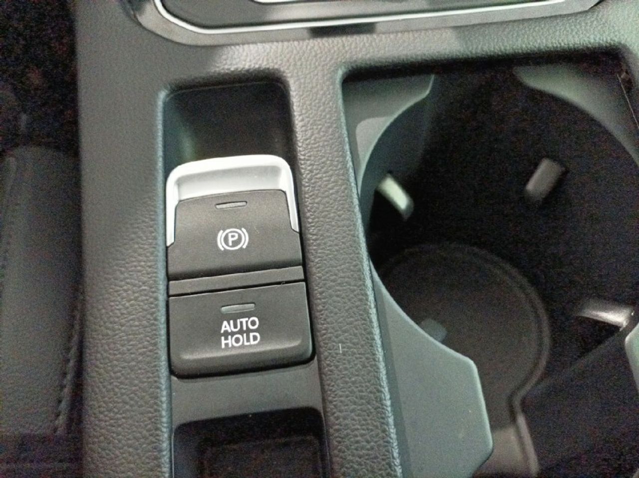 VOLKSWAGEN PASSAT SPORT 2.0 TDI (150CV) - foto 15