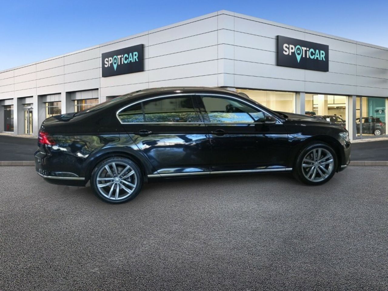 VOLKSWAGEN PASSAT SPORT 2.0 TDI (150CV) - foto 4